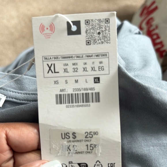 Zara Short Sleeve Tees - Black, White, Beige, Blue - Picture 6 of 6